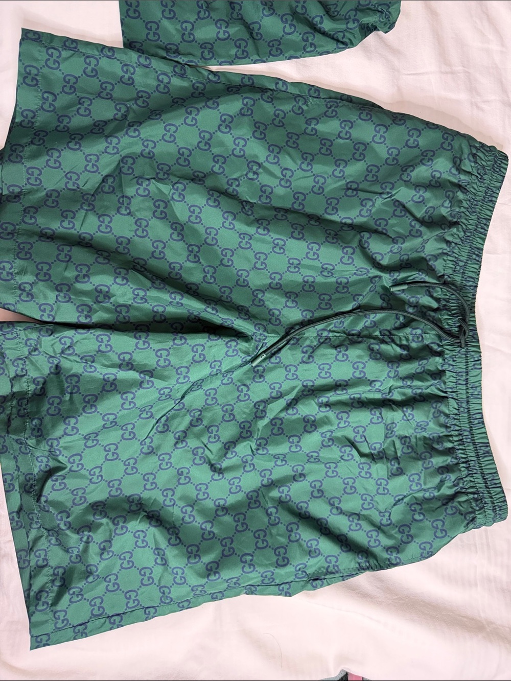 Gucci Green Drawstring Pouch with Navy GG Monogram